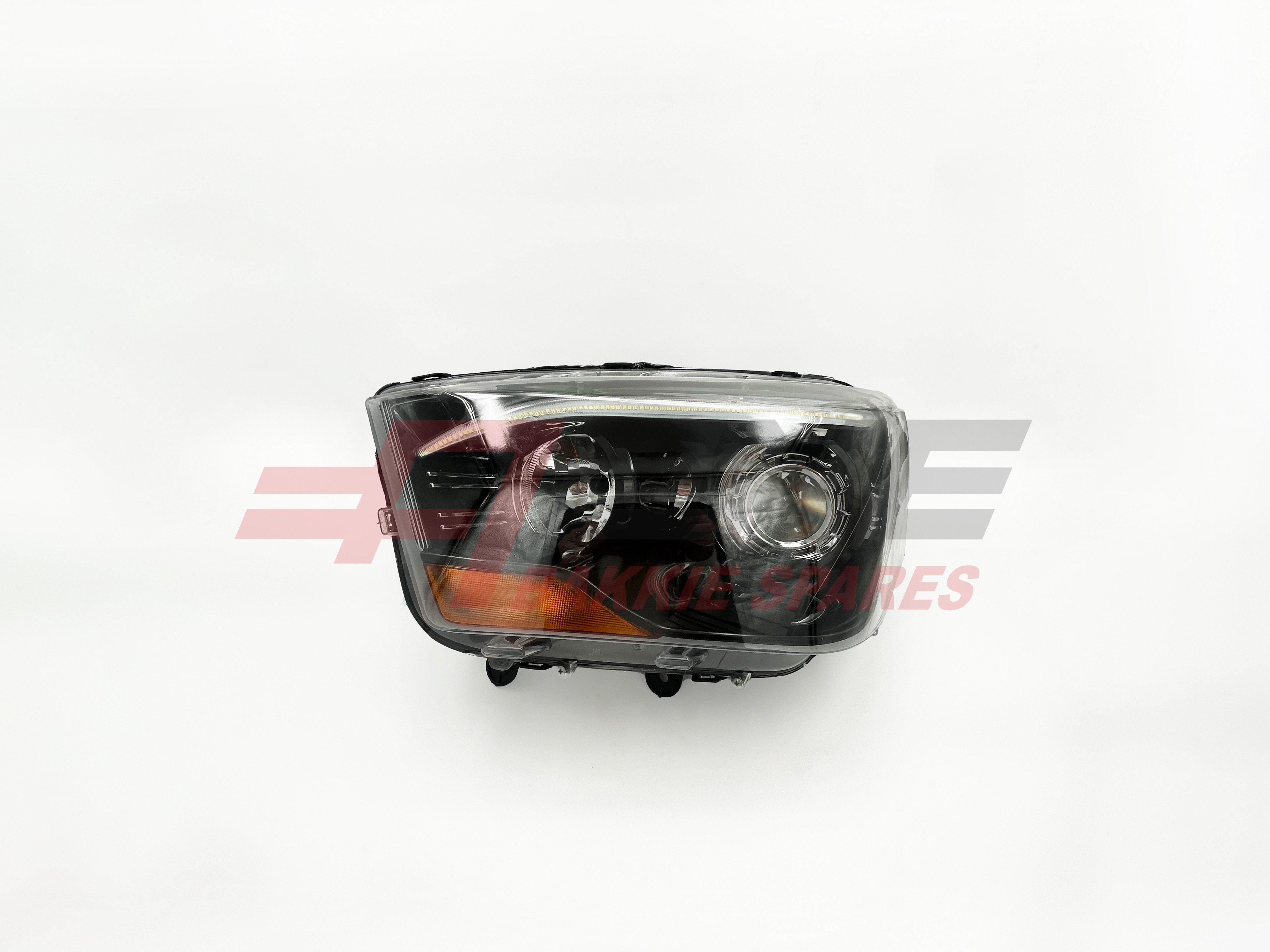 Headlight (R/H) With Plug for MAHINDRA SCORPIO 2.2 MHAWK LWB S4/S6/S10/S11 — view 2